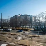 Central Luxurious 2 Bd Flat Near Ndk